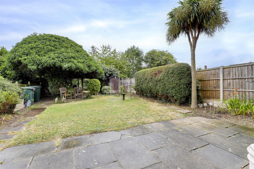 Greenacre, Edwalton, Nottinghamshire, NG12 4BD