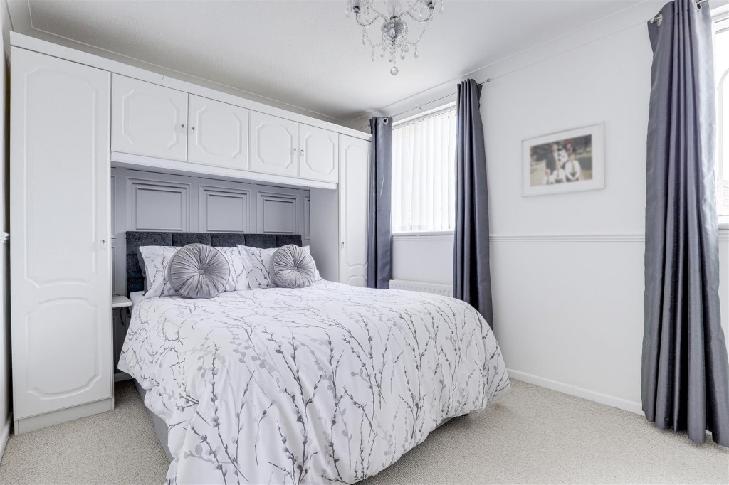 Hawksley Gardens, Clifton, Nottinghamshire, NG11 8SU