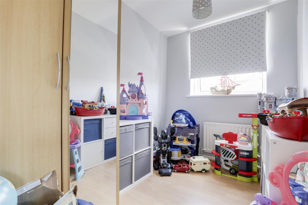 Hawksley Gardens, Clifton, Nottinghamshire, NG11 8SU