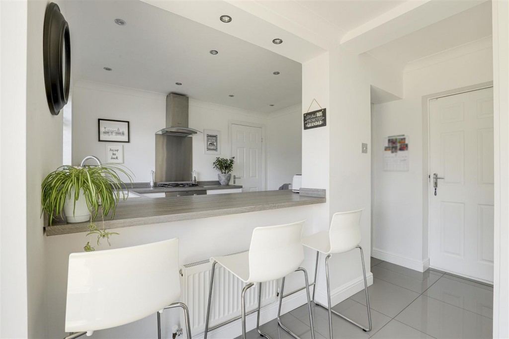 Hawksley Gardens, Clifton, Nottinghamshire, NG11 8SU