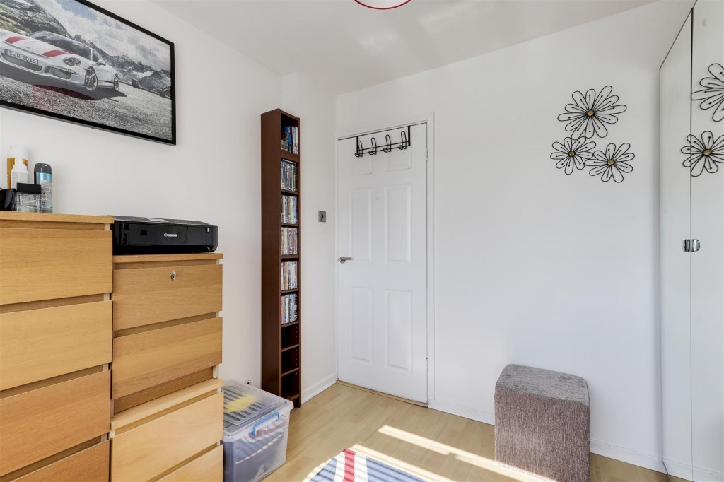 Claremont Avenue, Hucknall, Nottinghamshire, NG15 6EE