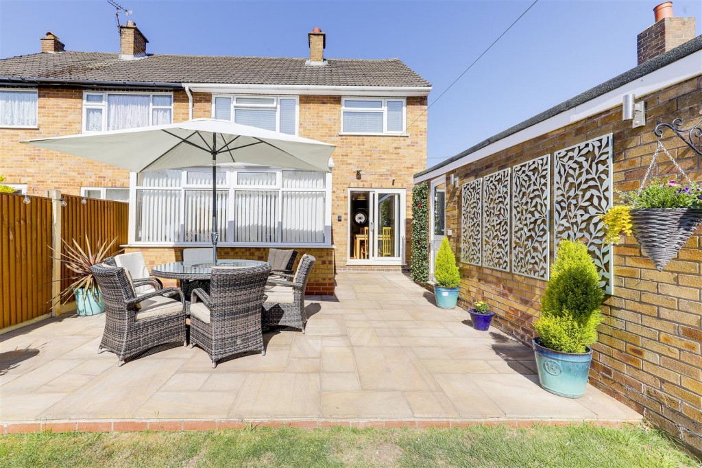 Claremont Avenue, Hucknall, Nottinghamshire, NG15 6EE