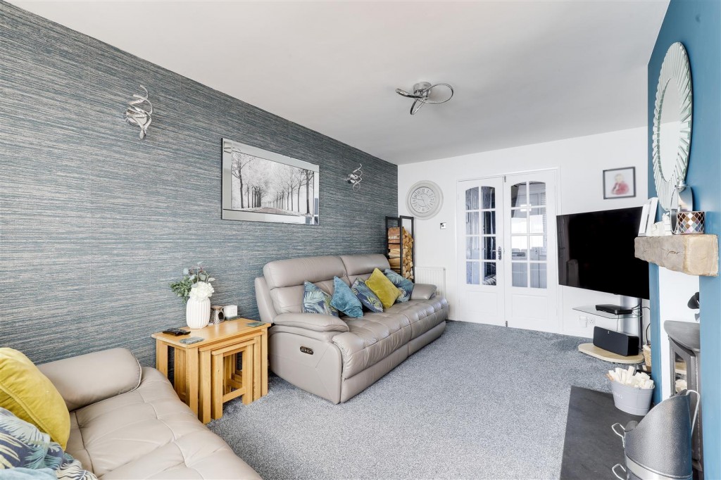 Claremont Avenue, Hucknall, Nottinghamshire, NG15 6EE