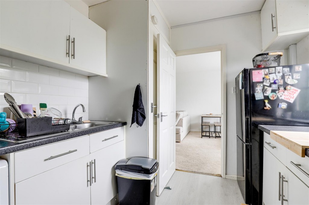 Colwick Lodge, Carlton, Nottinghamshire, NG4 1DW