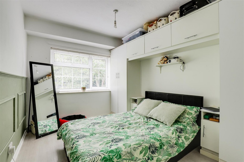 Colwick Lodge, Carlton, Nottinghamshire, NG4 1DW