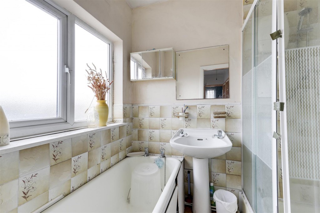 Malton Road, Basford, Nottinghamshire, NG5 1EG