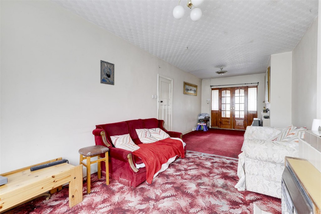 Malton Road, Basford, Nottinghamshire, NG5 1EG