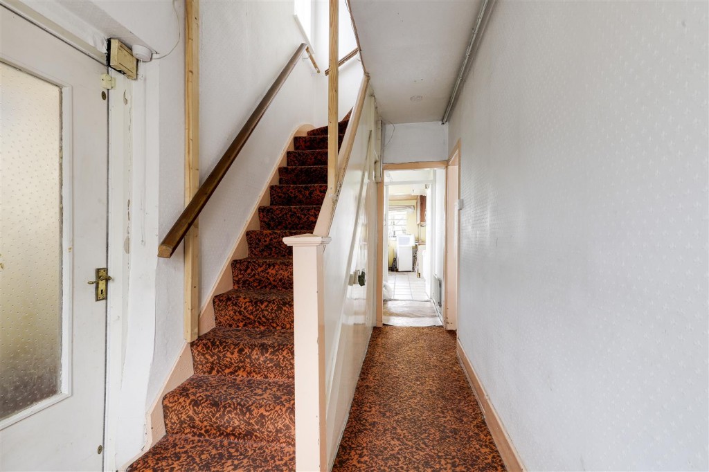 Malton Road, Basford, Nottinghamshire, NG5 1EG