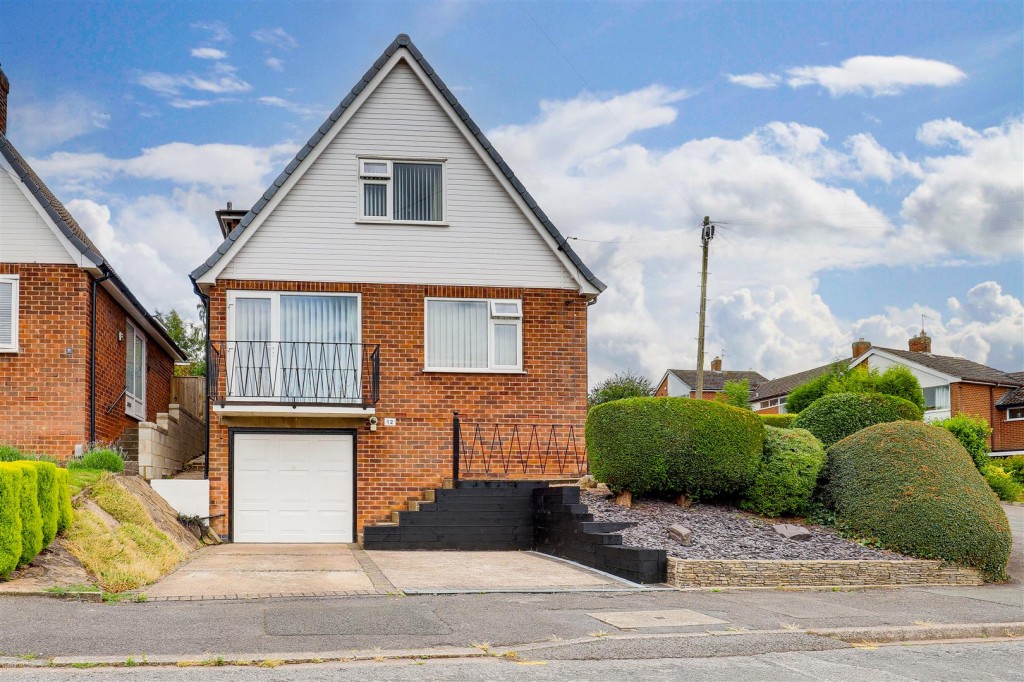 Dorket Close, Arnold, Nottinghamshire, NG5 8ET