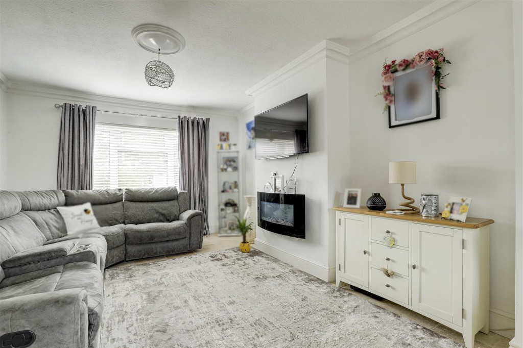 Alford Road, West Bridgford, Nottinghamshire, NG2 6HP