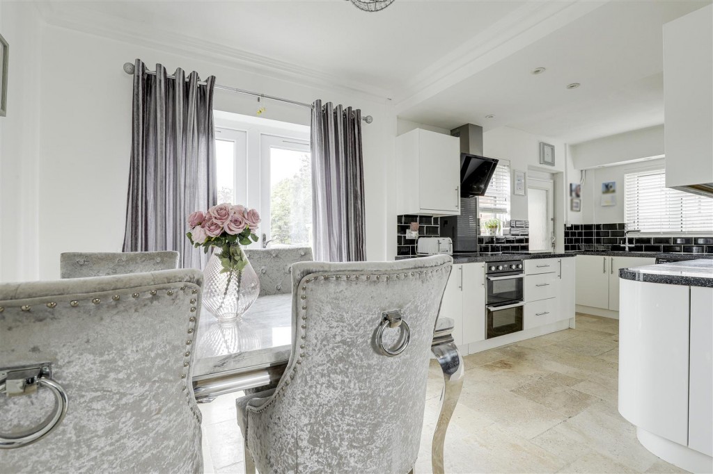 Alford Road, West Bridgford, Nottinghamshire, NG2 6HP