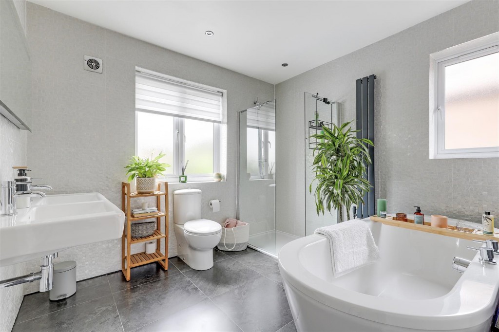 Grange Road, Woodthorpe, Nottinghamsgire, NG5 4FW