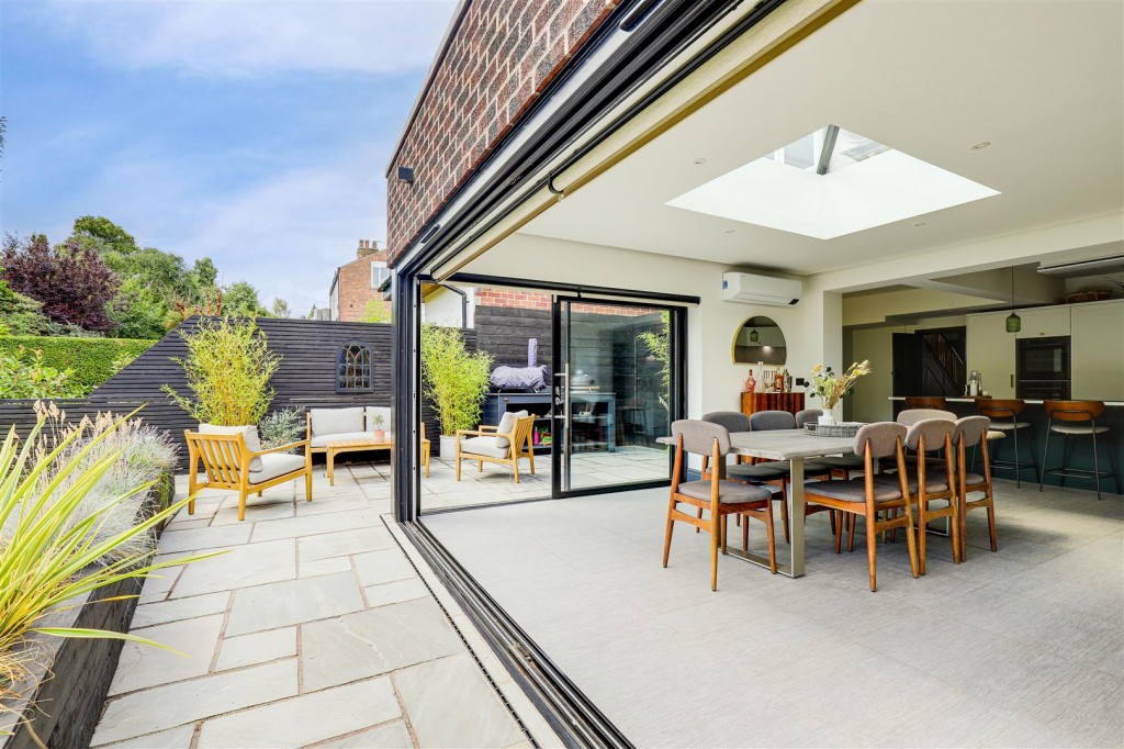 Grange Road, Woodthorpe, Nottinghamsgire, NG5 4FW