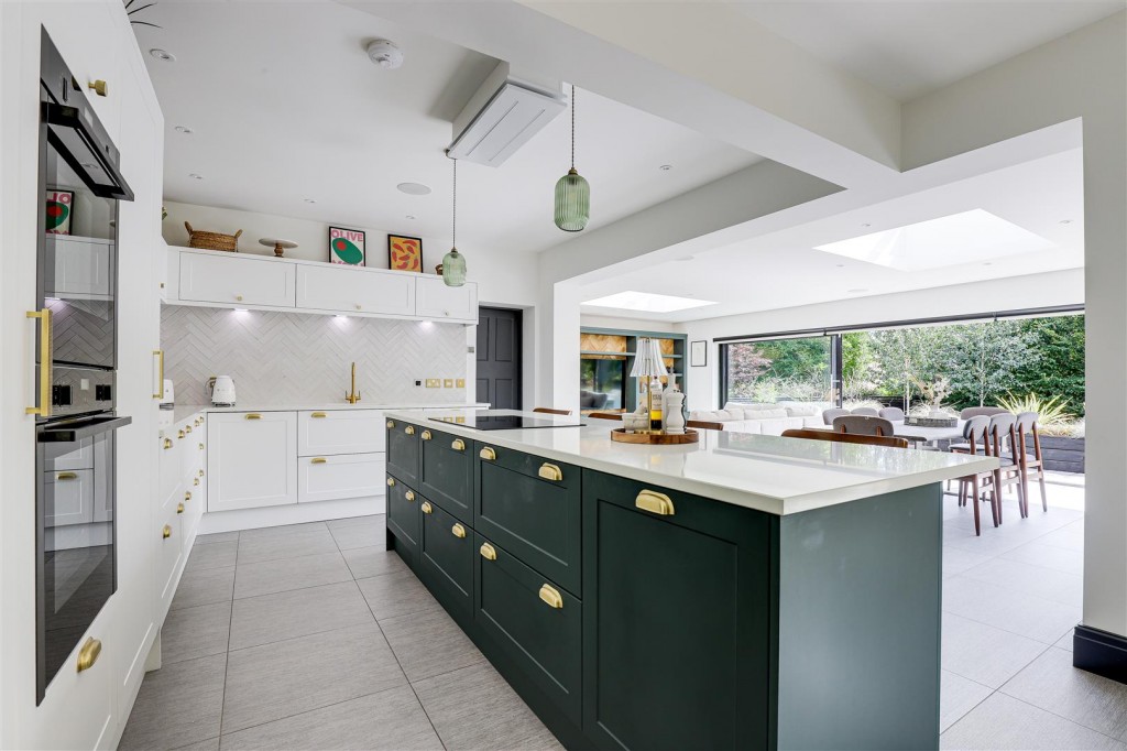 Grange Road, Woodthorpe, Nottinghamsgire, NG5 4FW