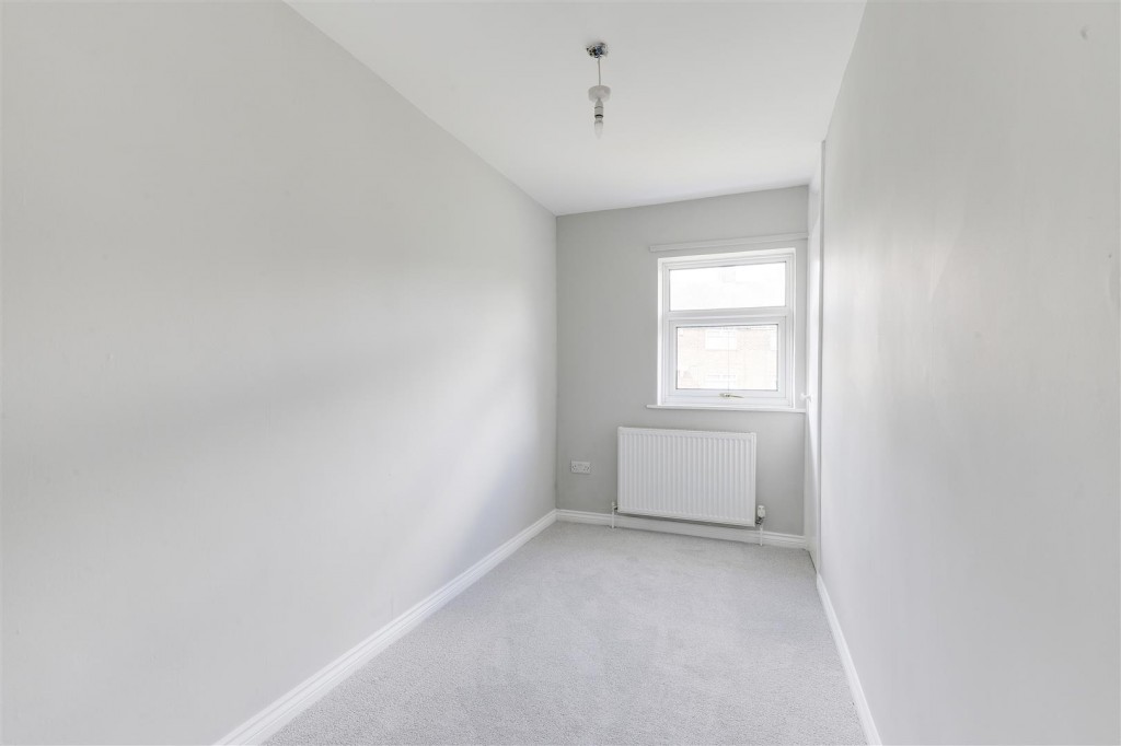 Mountfield Drive, bestwood Park, Nottinghamshire, NG5 5LH
