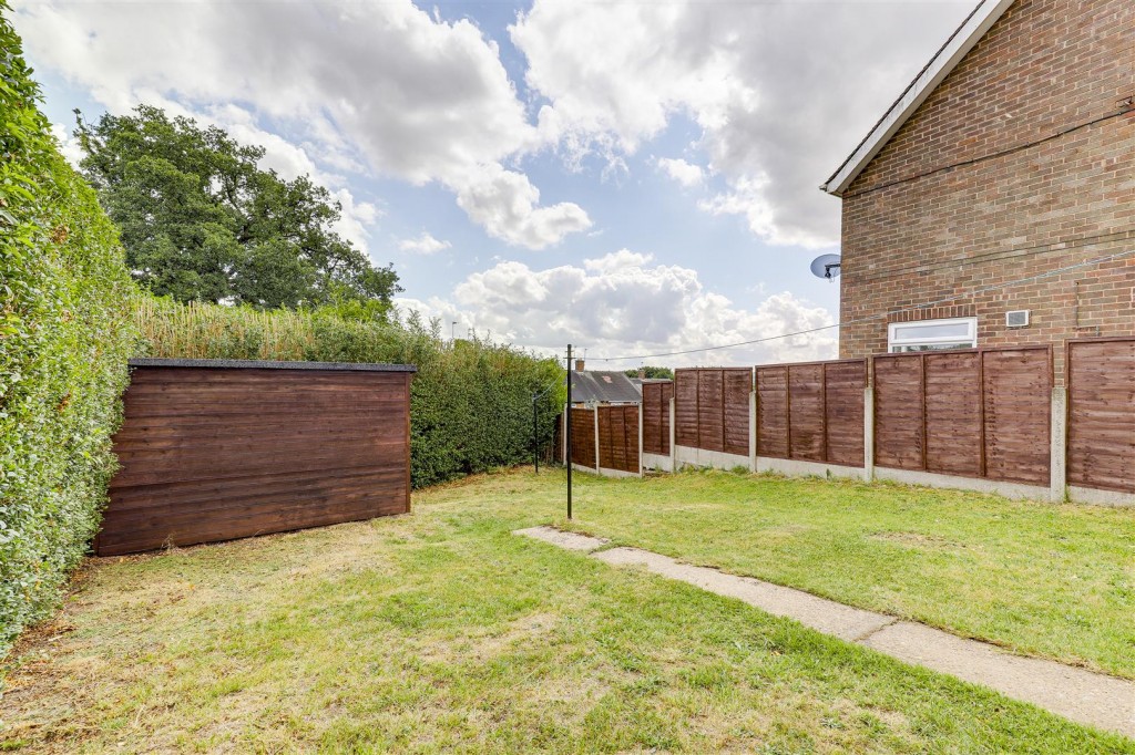Mountfield Drive, bestwood Park, Nottinghamshire, NG5 5LH