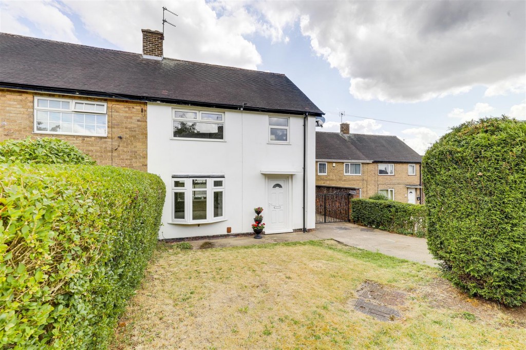 Mountfield Drive, bestwood Park, Nottinghamshire, NG5 5LH
