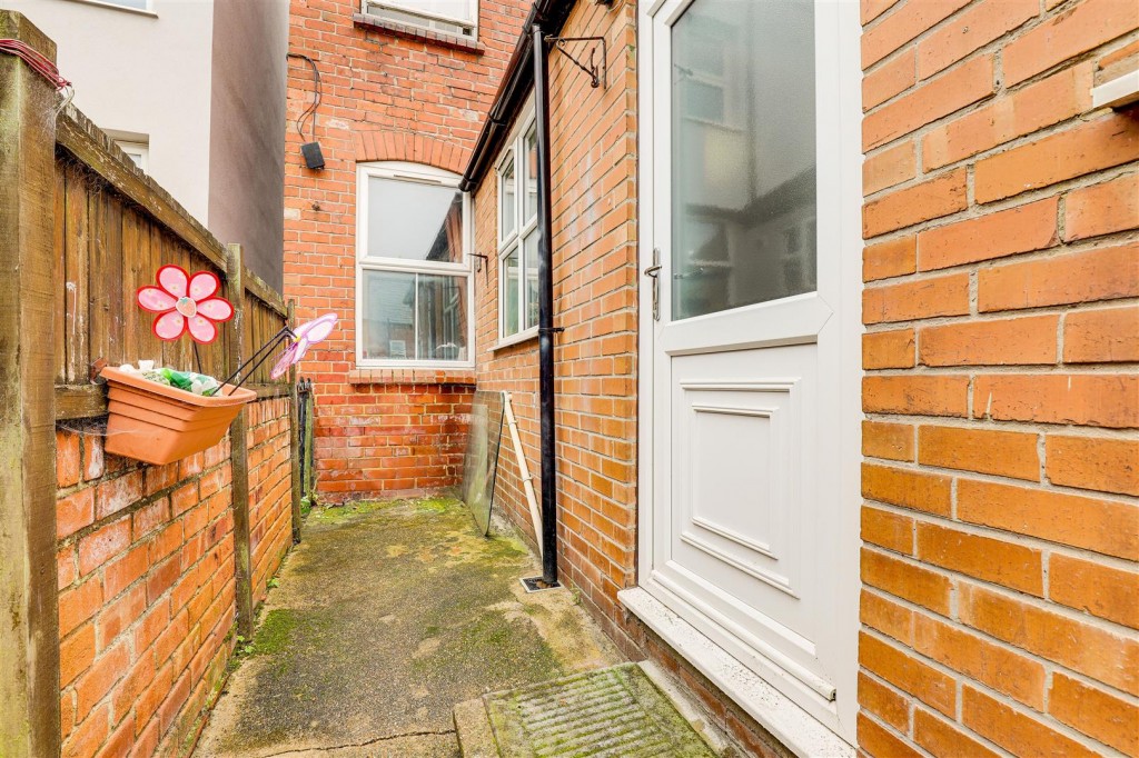 Goodliffe Street, Forest Fields, Nottinghamshire, NG7 6FZ