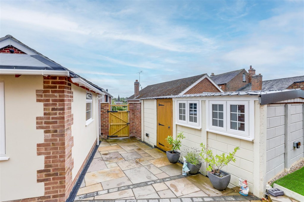 Hillcroft Drive, Ockbrook, Derbyshire, DE72 3RE