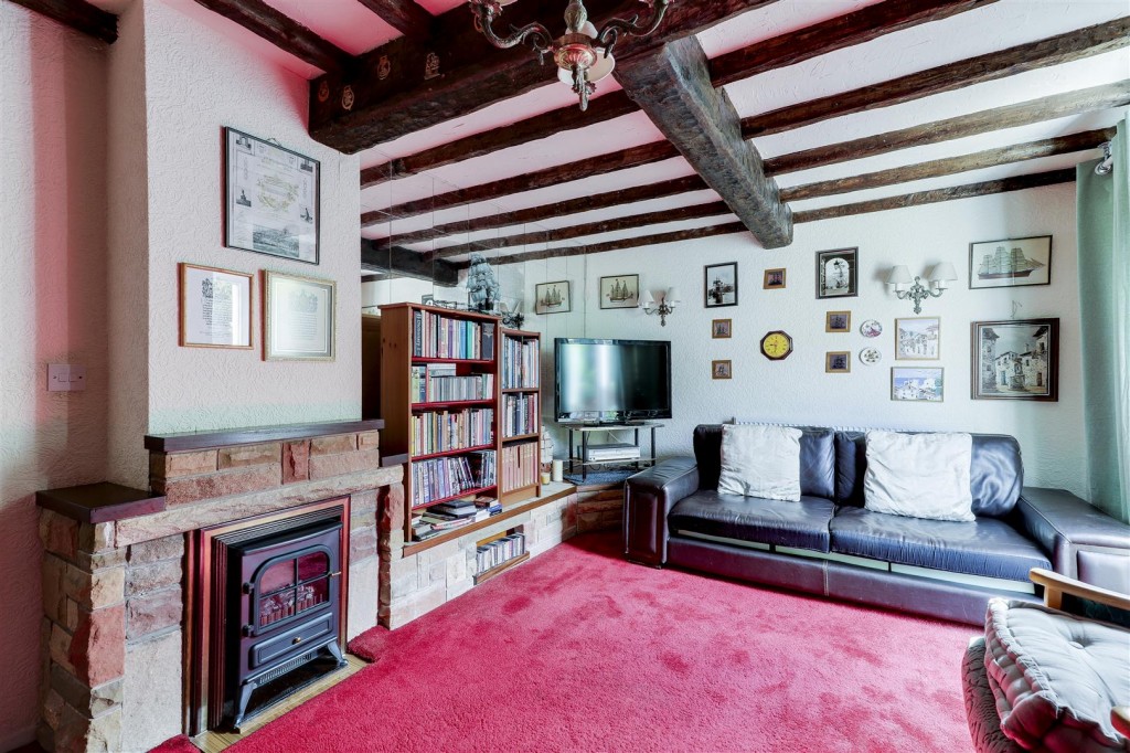 Bakewell Drive, Top Valley, Nottinghamshire, NG5 9AA