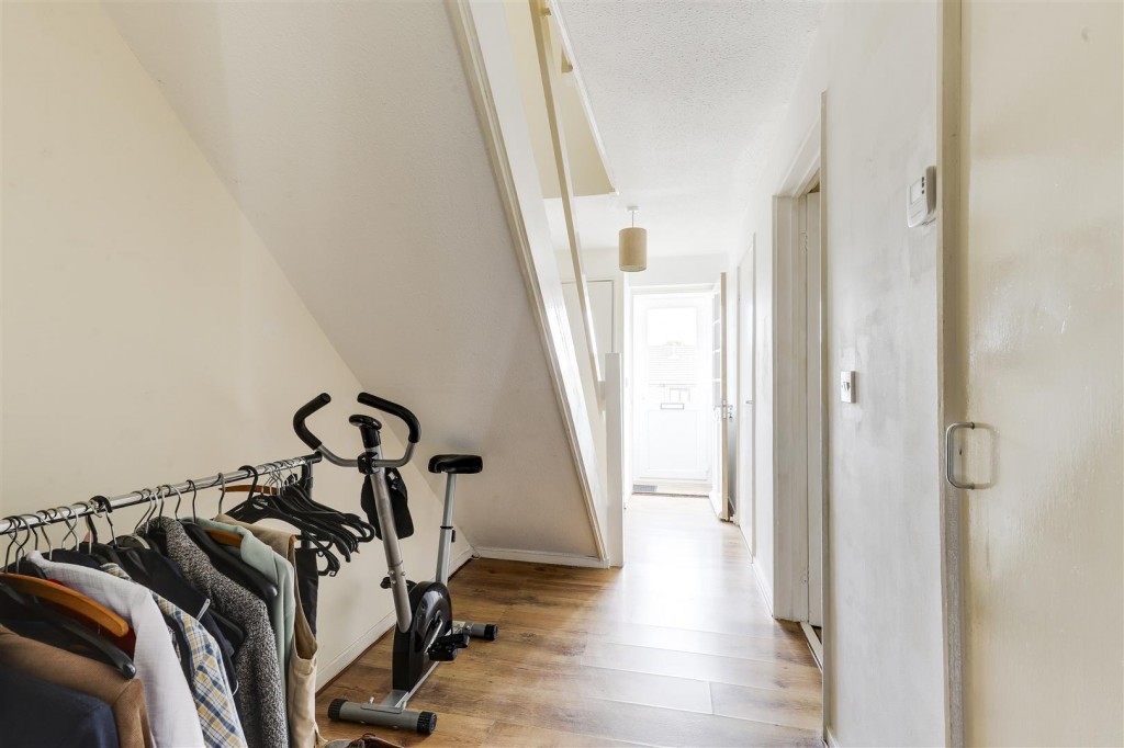 Bakewell Drive, Top Valley, Nottinghamshire, NG5 9AA