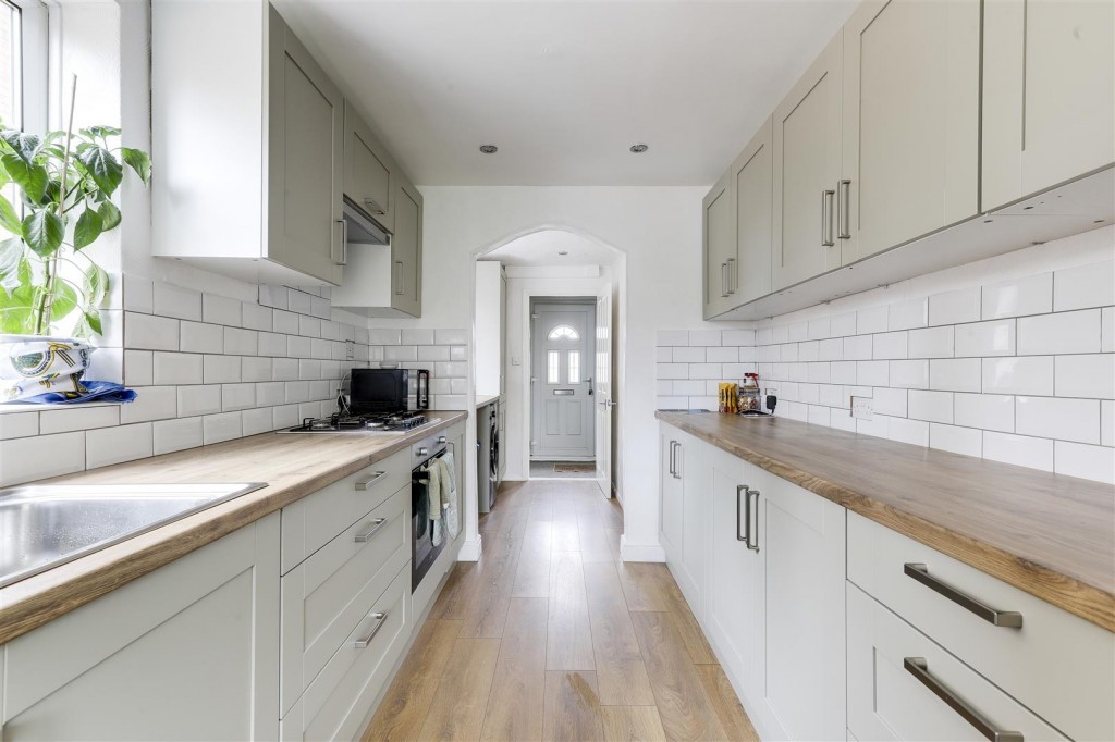 Grierson Avenue, Bestwood, Nottinghamshire, NG5 5PJ