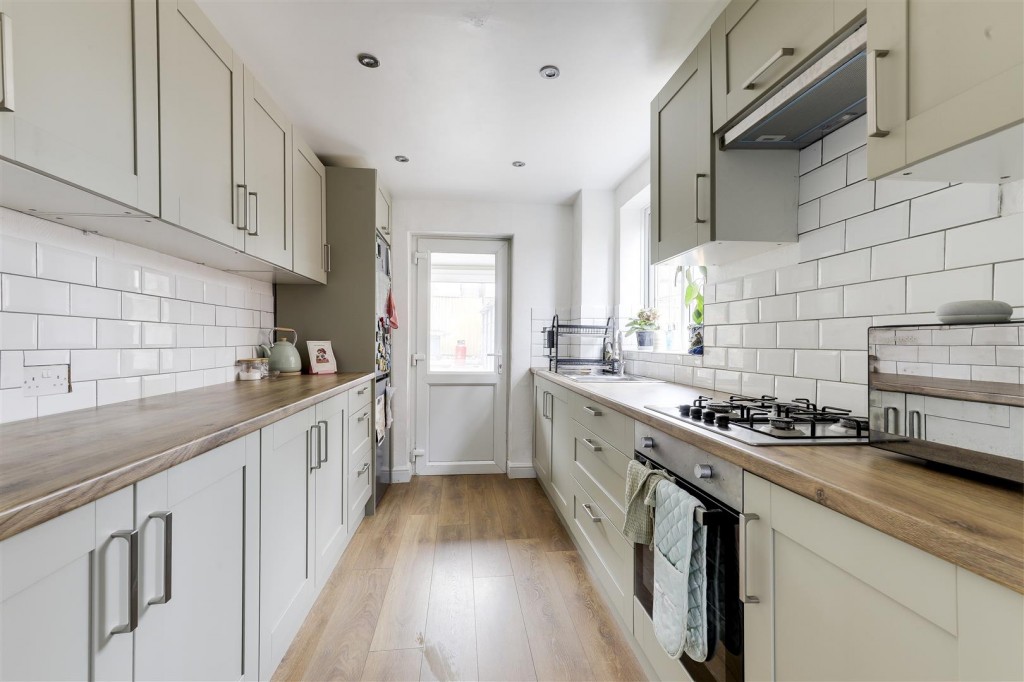 Grierson Avenue, Bestwood, Nottinghamshire, NG5 5PJ