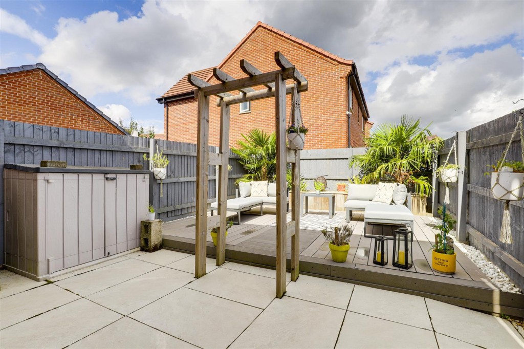 Seaton Way, Mapperley, Nottinghamshire, NG3 5XB