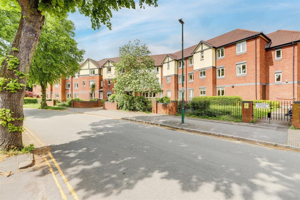 Valley Court, Ribblesdale Road, Nottinghamshire, NG5 3GA