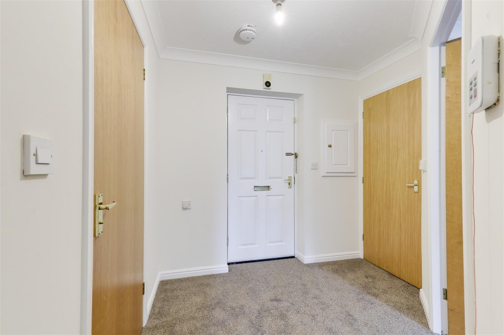 Valley Court, Ribblesdale Road, Nottinghamshire, NG5 3GA