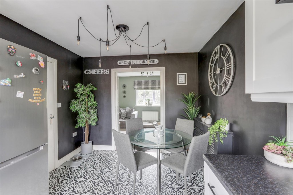 Thales Drive, Arnold, Nottinghamshire, NG5 7NF