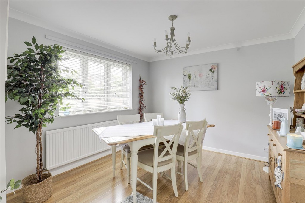Bostocks Lane, Sandiacre, Nottinghamshire, NG10 5NL