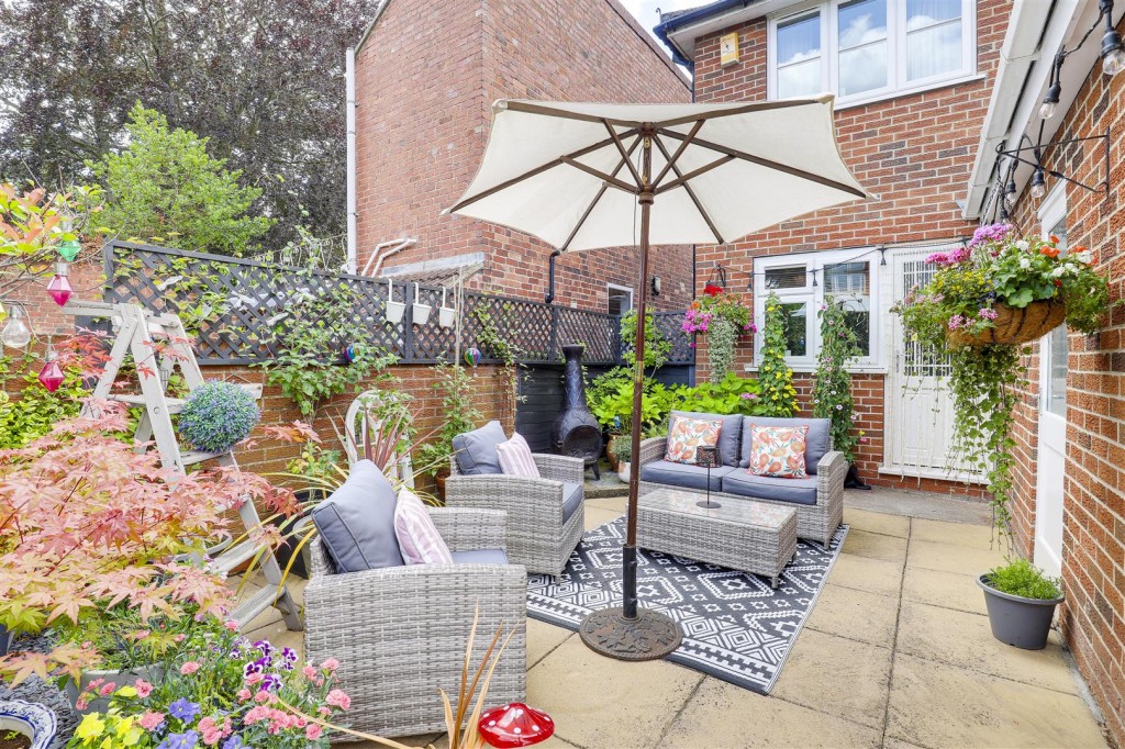 Bostocks Lane, Sandiacre, Nottinghamshire, NG10 5NL