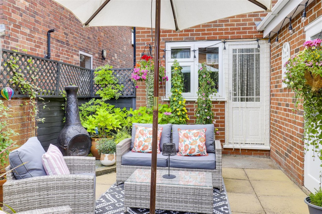 Bostocks Lane, Sandiacre, Nottinghamshire, NG10 5NL