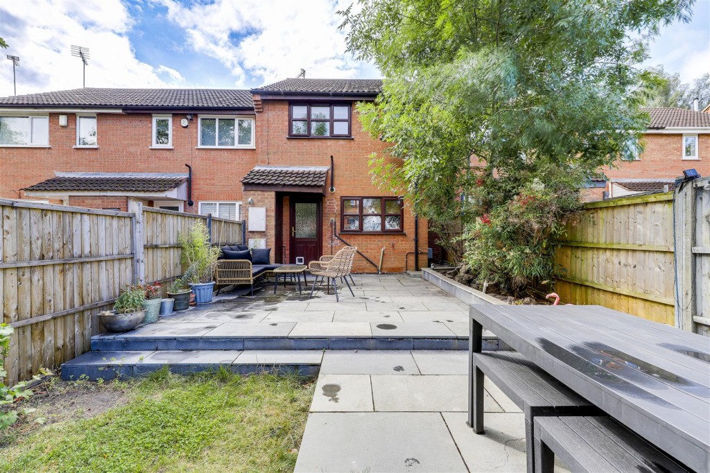 Claremont Road, Carrington, Nottinghamshire, NG5 1BH