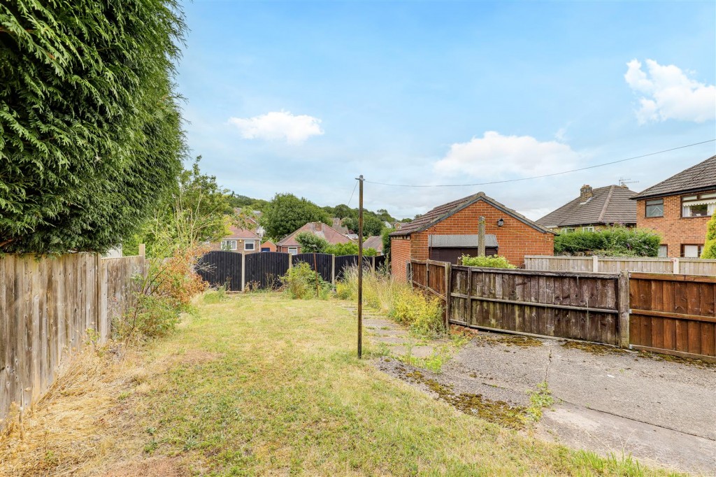Jenned Road, Arnold, Nottinghamshire, NG5 8FT