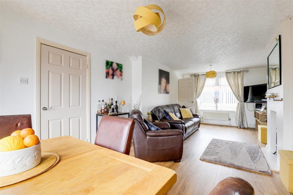 Pedmore Valley, Bestwood, Nottinghamshire, NG5 5NN