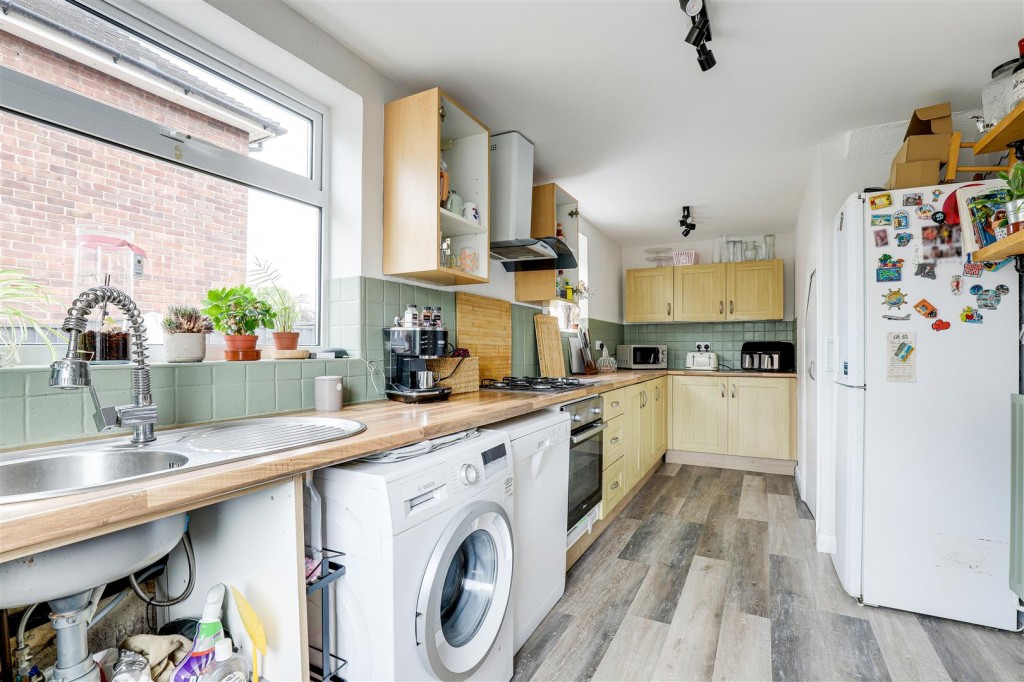 Pedmore Valley, Bestwood, Nottinghamshire, NG5 5NN