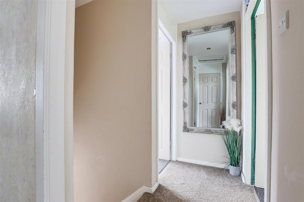 Pedmore Valley, Bestwood, Nottinghamshire, NG5 5NN