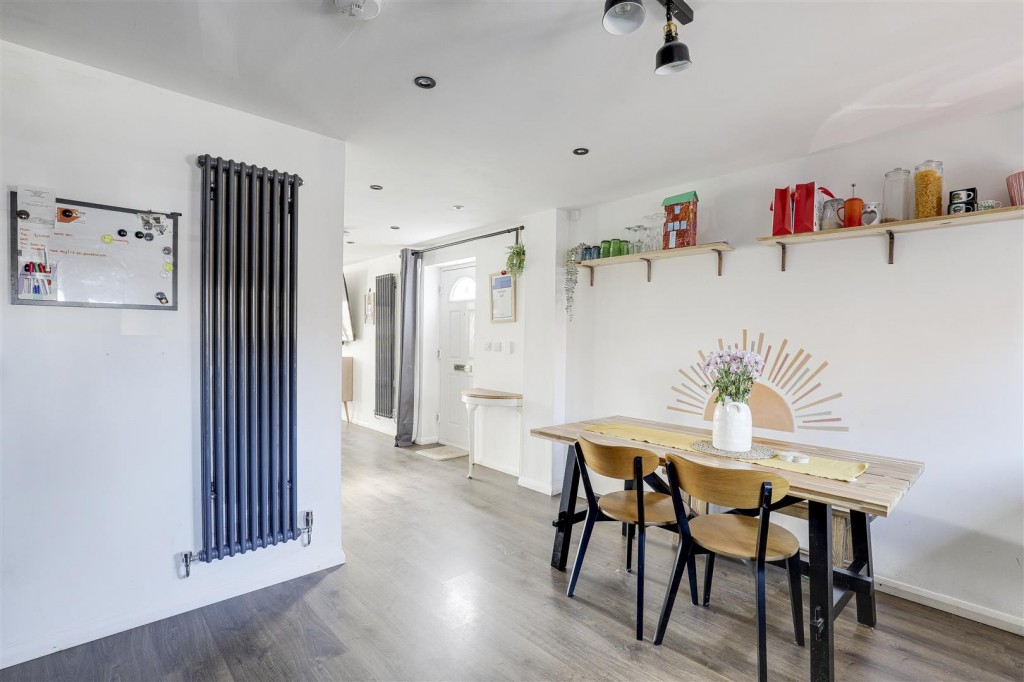 Bursar Way, Long Eaton, Derbyshire, NG10 4AT