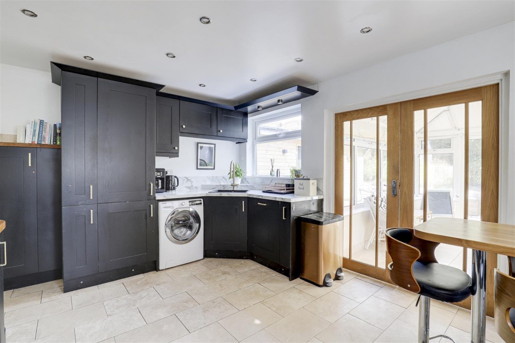 Greenland Crescent, Beeston, Nottinghamshire, NG9 5LD