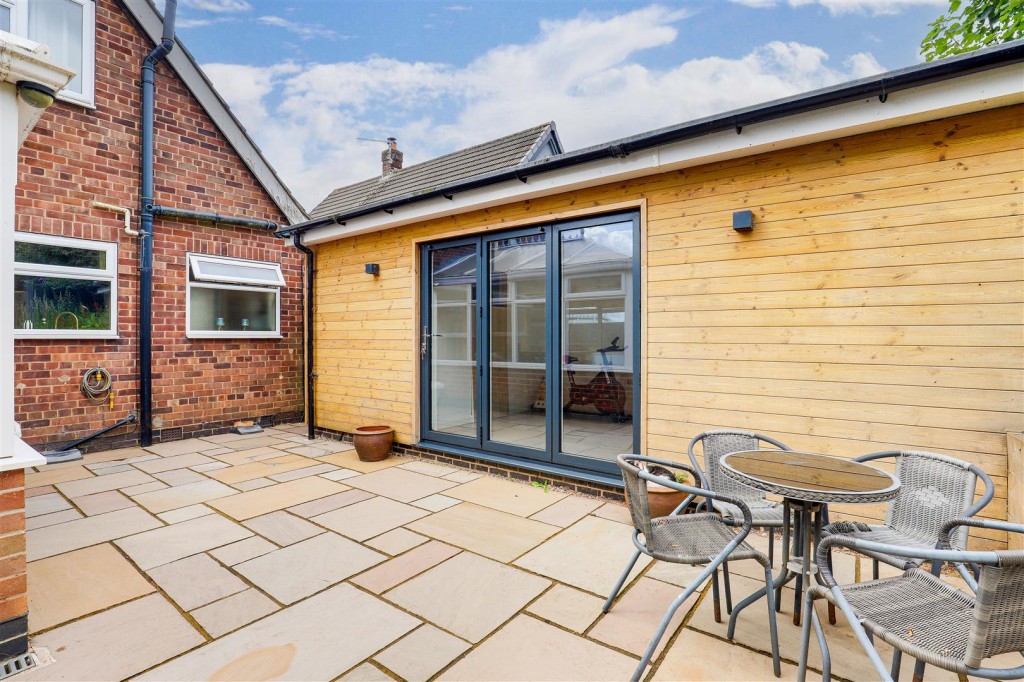 Greenland Crescent, Beeston, Nottinghamshire, NG9 5LD