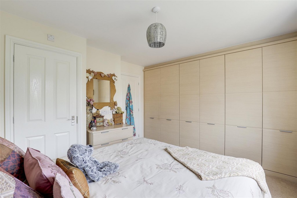 Goldenbrook Close, Breaston, Derbyshire, DE72 3XH