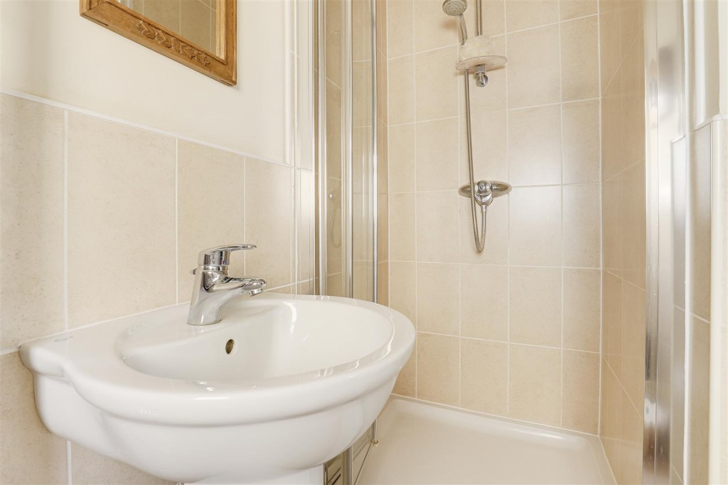 Goldenbrook Close, Breaston, Derbyshire, DE72 3XH