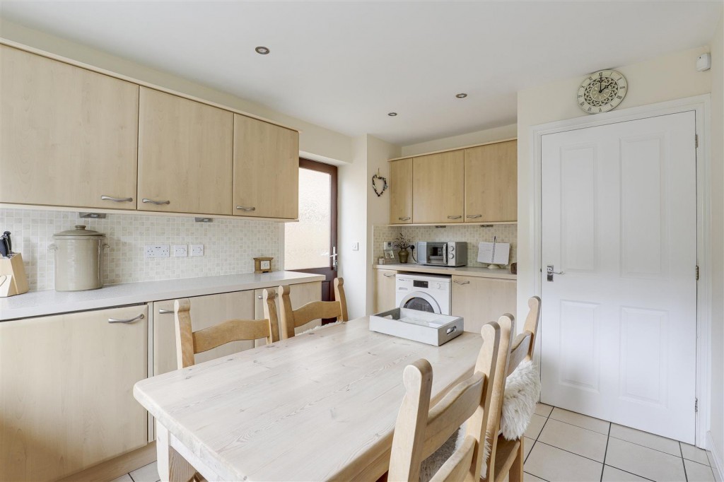 Goldenbrook Close, Breaston, Derbyshire, DE72 3XH