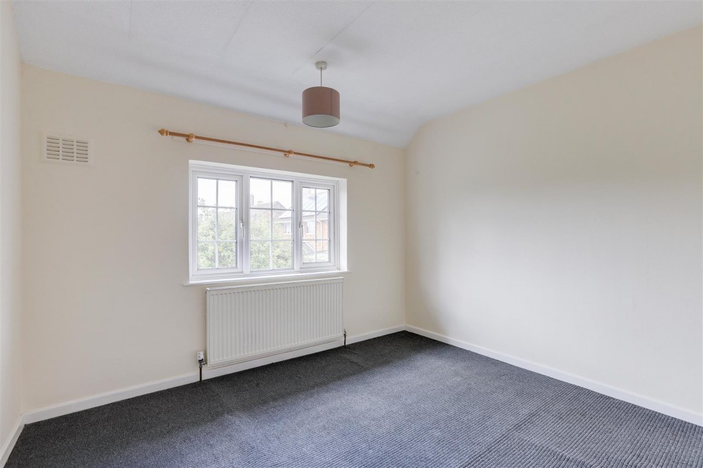 Park Avenue East, Keyworth, Nottinghamshire, NG12 5JZ
