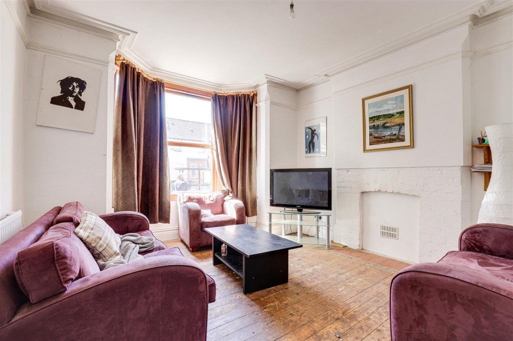 Trent Boulevard, West Bridgford, Nottinghamshire, NG2 5BB