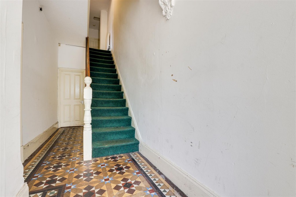 Trent Boulevard, West Bridgford, Nottinghamshire, NG2 5BB