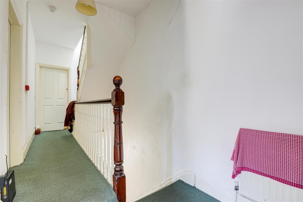 Trent Boulevard, West Bridgford, Nottinghamshire, NG2 5BB