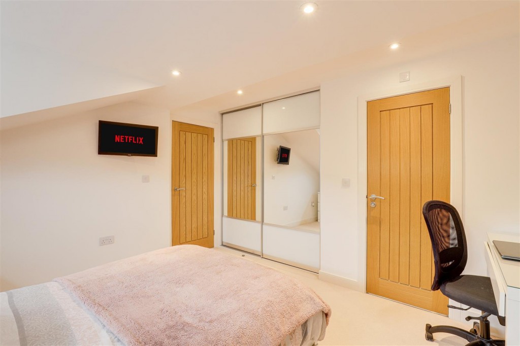 Raeburn Drive, Toton, Nottinghamshire, NG9 6LF